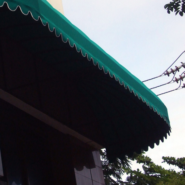 กันสาดทรงยุโรป